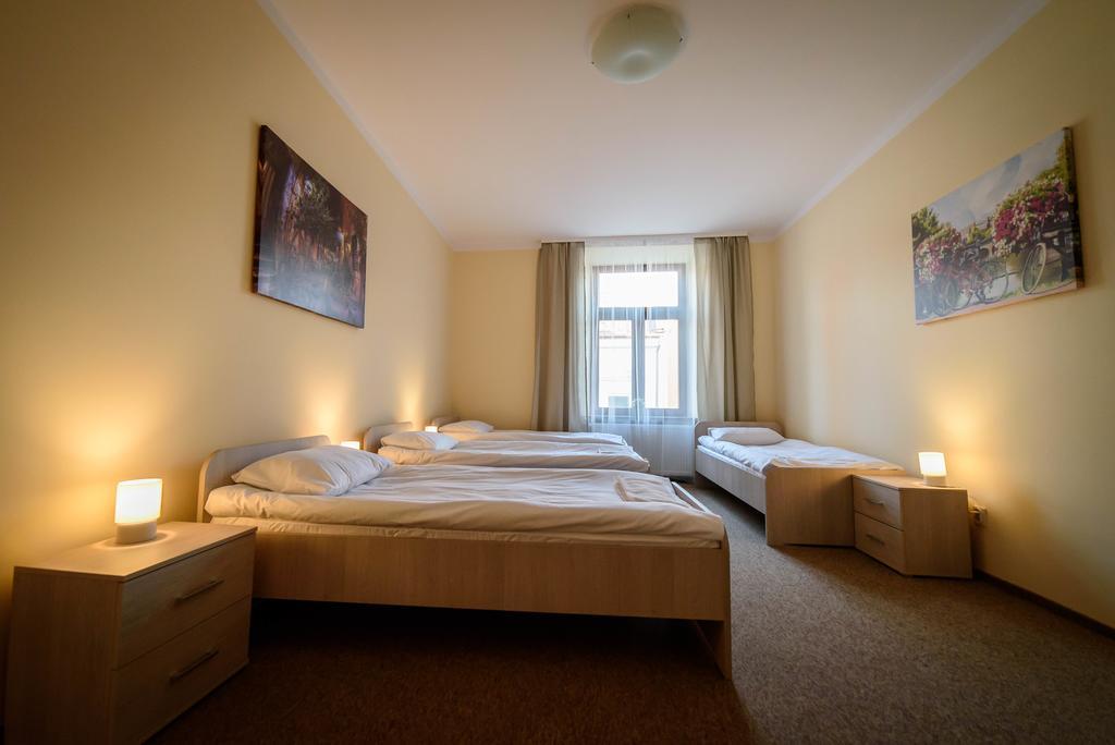 Apartamenty Walowa 4 Tarnów Eksteriør billede