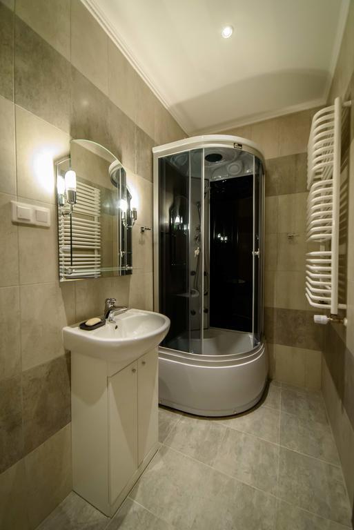 Apartamenty Walowa 4 Tarnów Eksteriør billede